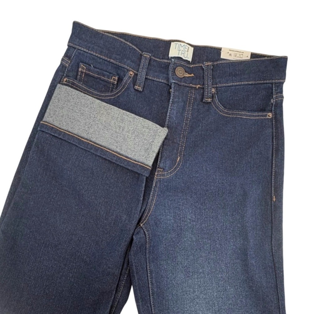 Time and Tru Straight Cuff Crop Jeans Womens 2 Dark Wash High Rise Stretch NEW